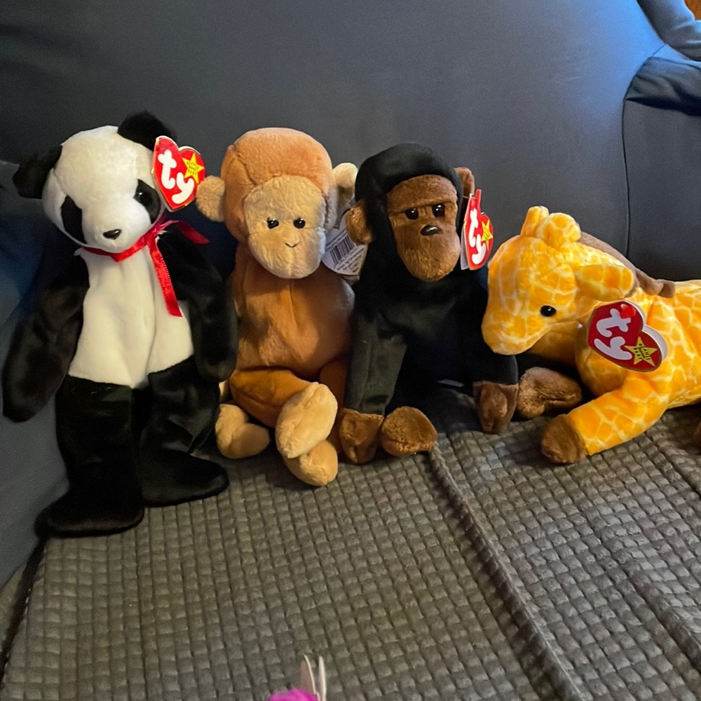 4 Ty Beanie Babies.